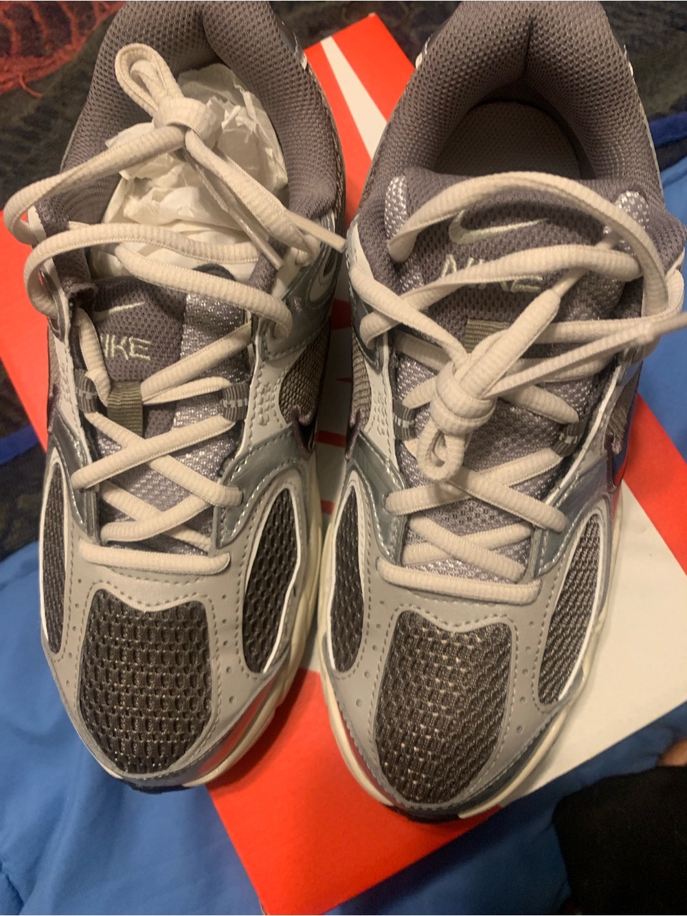 Nike V5 RNR - Picture 8 of 9